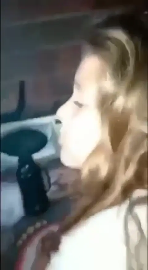 Premium Video 305