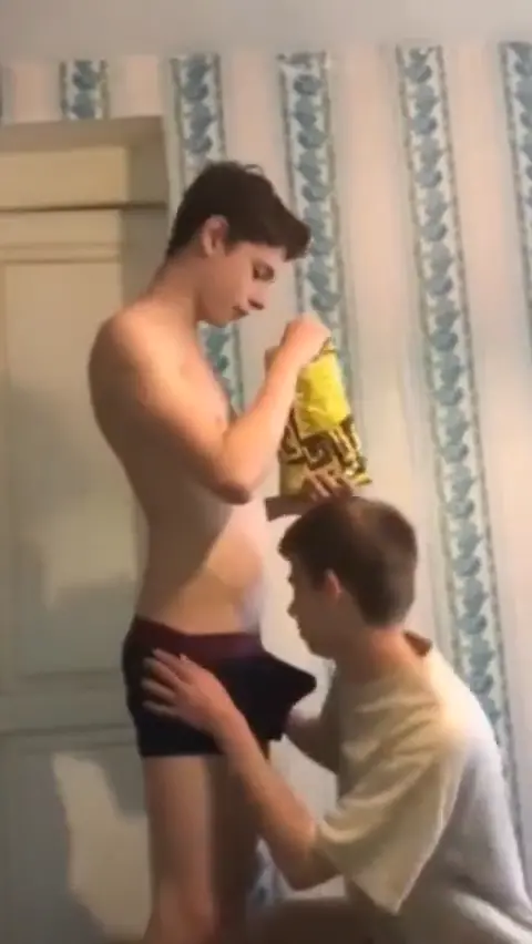 Premium Video 366
