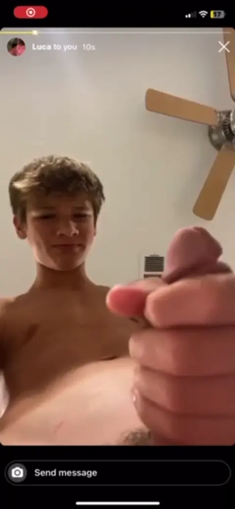 Premium Video 415